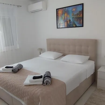 Apartman Taula *