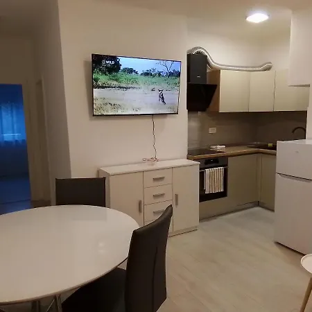 Taula * スプリト